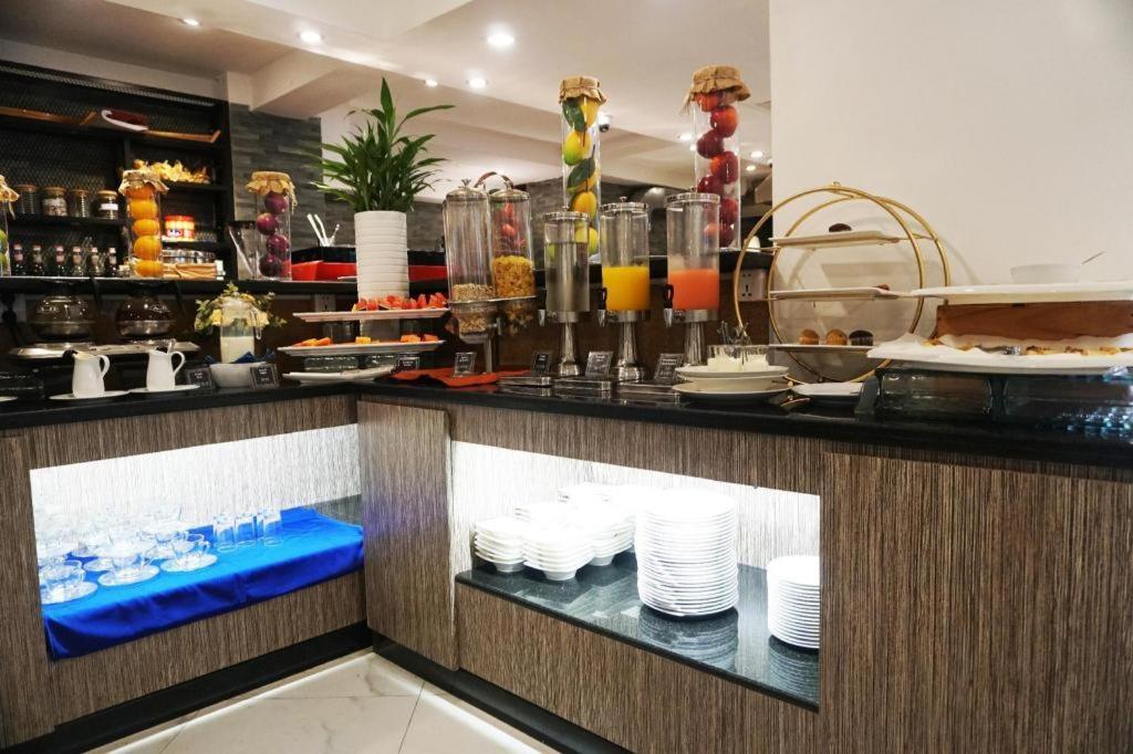 Essence Hotel-פנום פן מראה חיצוני תמונה